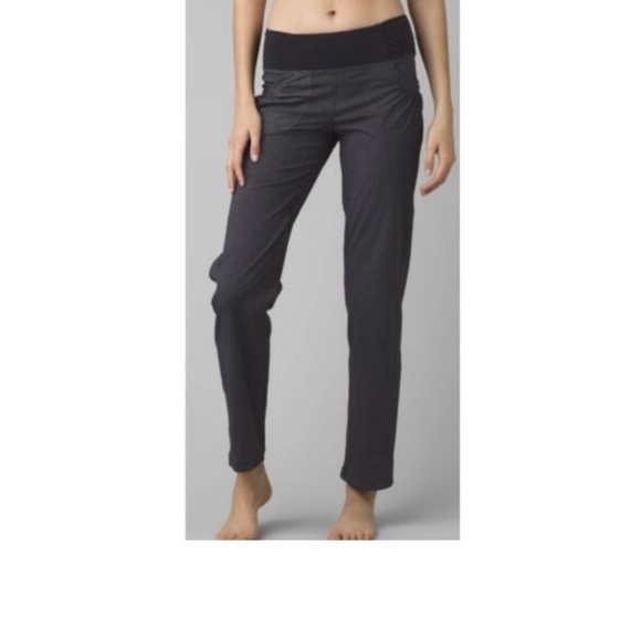 SALE🎈NWOT PRANA GRAY PULL ON PANTS WITH POCKETS AND BLACK WAIST BAND! - Picture 4 of 10